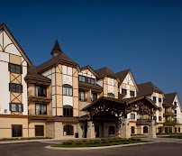 Avalanche Bay Indoor Waterpark photo 4