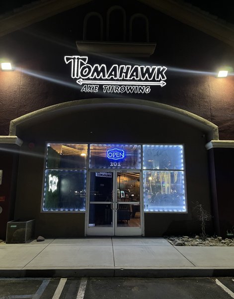 Tomahawk Axe Throwing photo 4