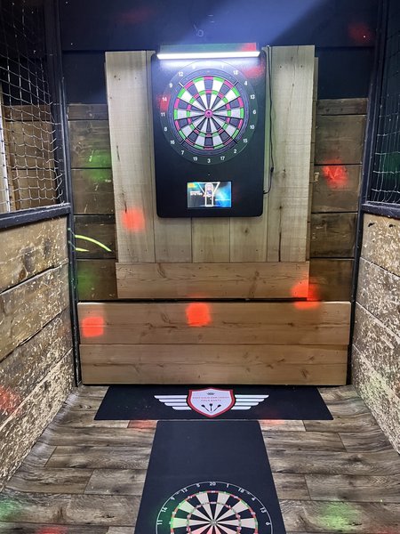 Tomahawk Axe Throwing photo 5
