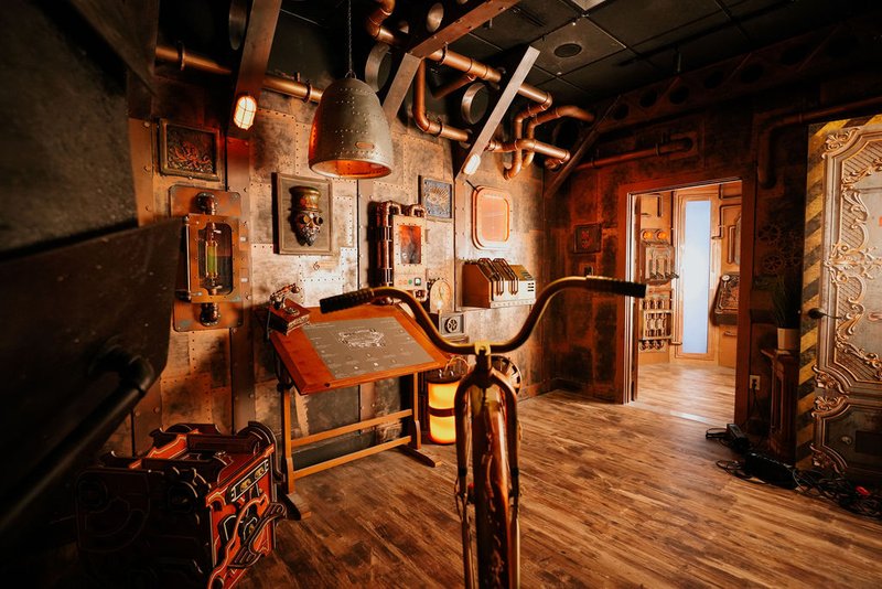 Conundroom Escape Rooms Avalon: Alice, The Ghost Ship, Zeppelin photo 4