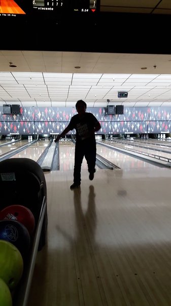 La Habra 300 Bowl photo 2