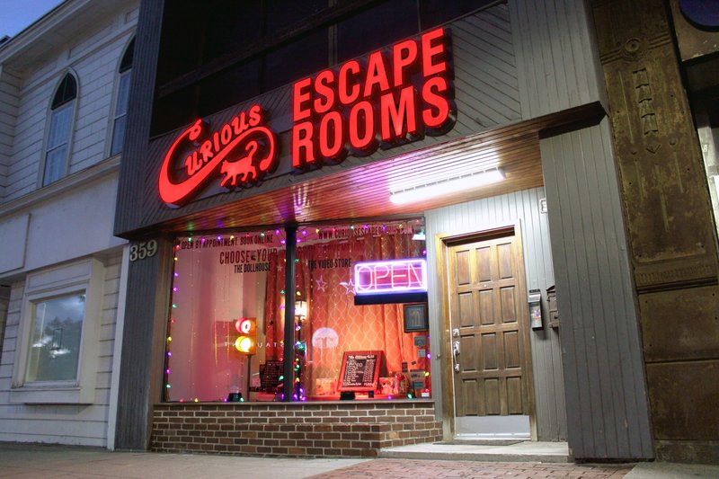 Curious Escape Rooms