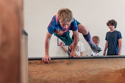 Superhuman Academy - Parkour, Trampoline, Tricking photo 4