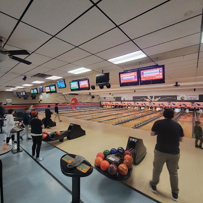 Penny's Eastern Freeway Lanes