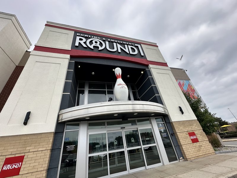 Round1 Bowling & Arcade The Maine Mall photo 5