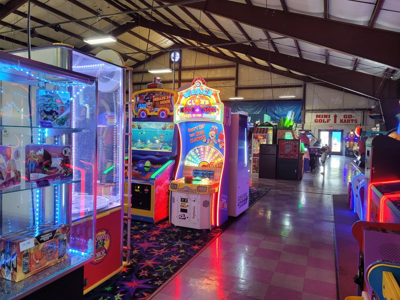 Cluggy's Amusement Center photo 4