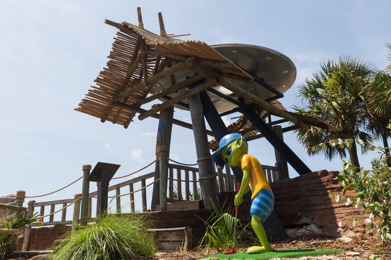 UFO Golf photo 6