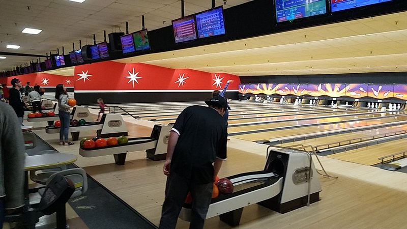 Bowlero Englewood photo 6