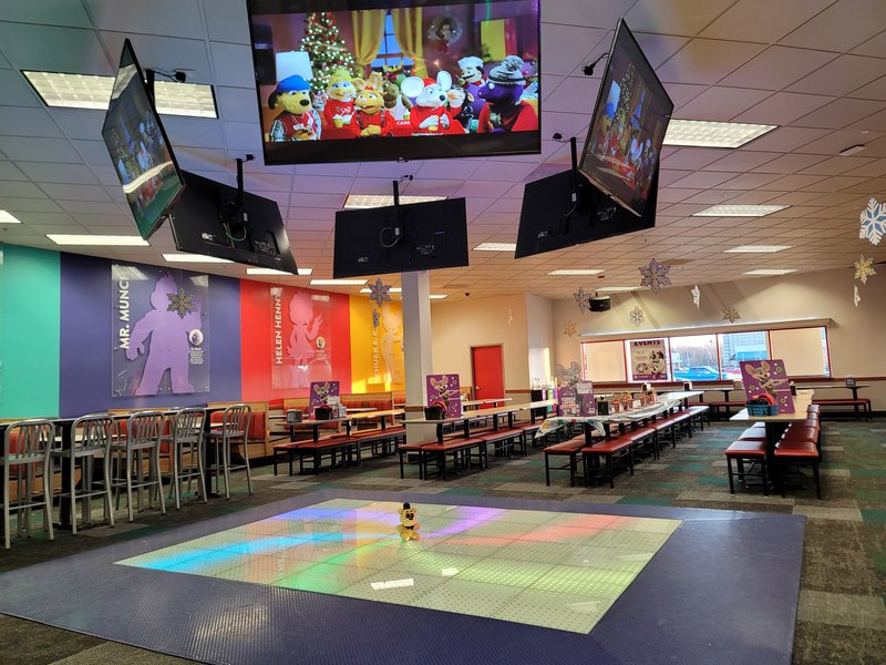 Chuck E. Cheese photo 5