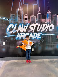 Claw Studio Arcade photo 4