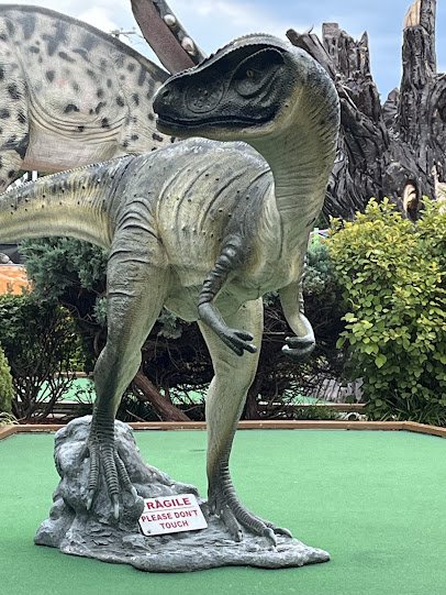 Jurassic Tymes Mini Golf (Goats on the Roof) photo 3