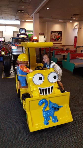 Chuck E. Cheese photo 5
