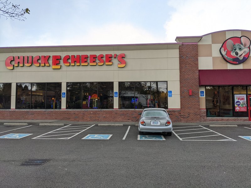 Chuck E. Cheese photo 5