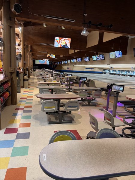 Park Bowl / Splitz Grille