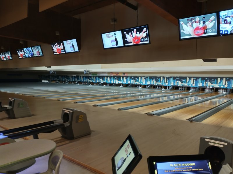 Park Bowl / Splitz Grille photo 3