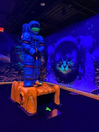 Space Adventure Mini Golf photo 2