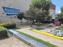 Sparkle City Mini Putt photo 2