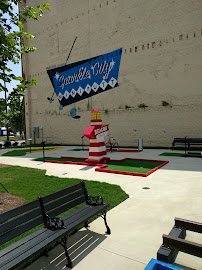 Sparkle City Mini Putt photo 3