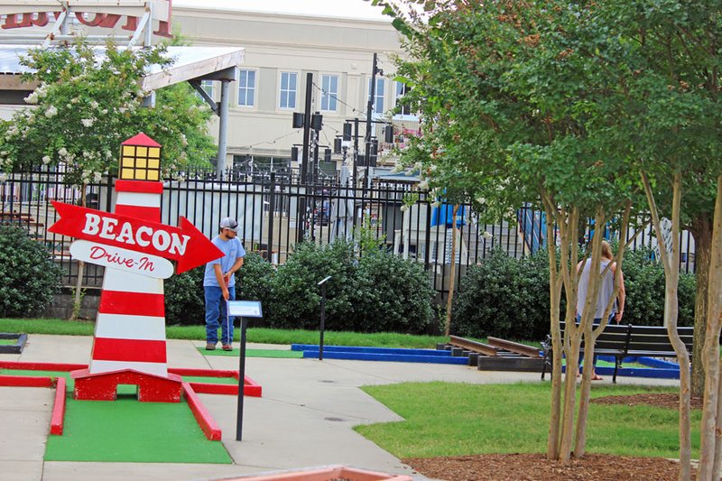 Sparkle City Mini Putt photo 4
