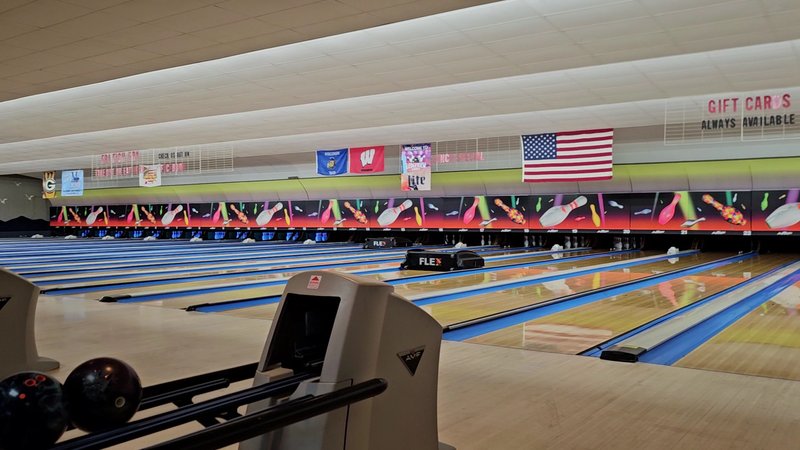 Ledgeview Lanes photo 2