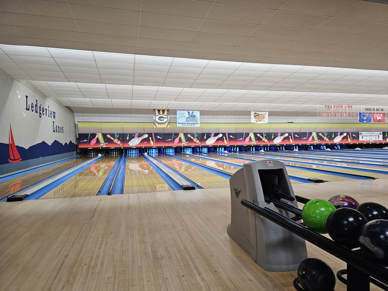 Ledgeview Lanes photo 3