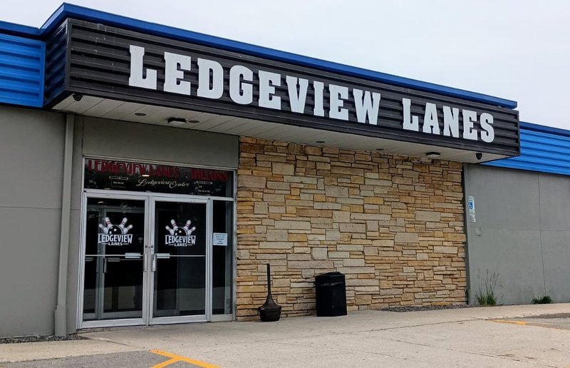 Ledgeview Lanes photo 4