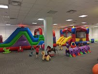 BOUNCE AND PLAY photo 3