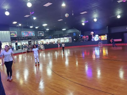 Skating Palace Family Fun Center photo 4