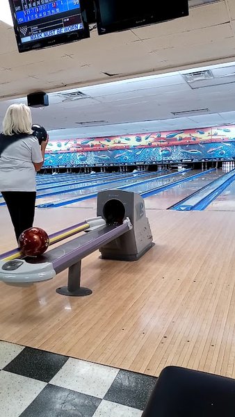 Manor Lanes Bowling and Sports Den Pub photo 2