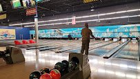 Stars and Strikes photo 3