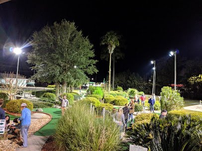 Bogeys Sports Bar & Mini Golf photo 5