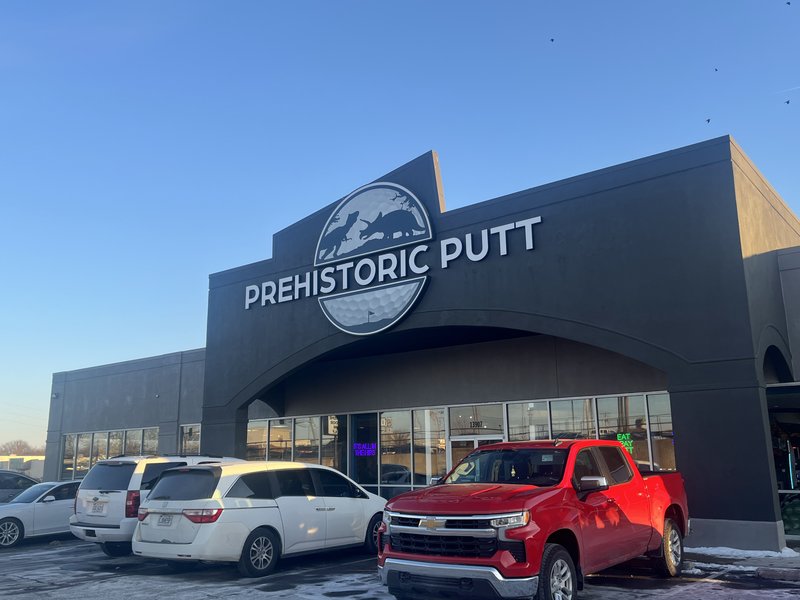 Prehistoric Putt Independence photo 6