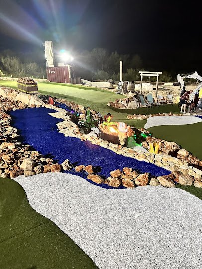 Sip-N-Putt photo 6