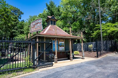 Ripley's Catfish Cove Mini Golf photo 3