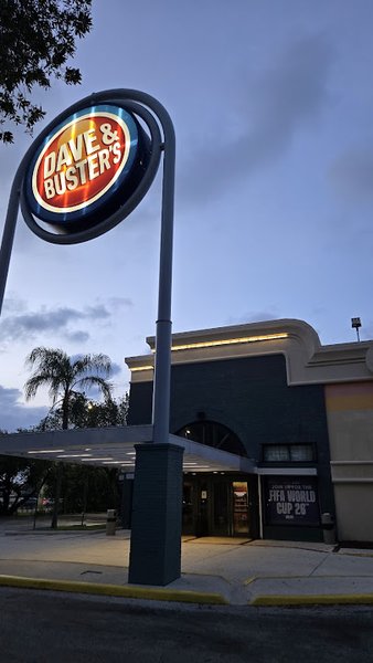 Dave & Buster's Hollywood photo 3