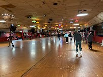 Springfield Lake Roller Rink
