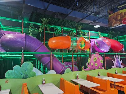 Happy's Family Fun Center photo 3