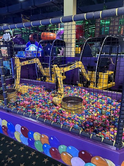 Happy's Family Fun Center photo 5