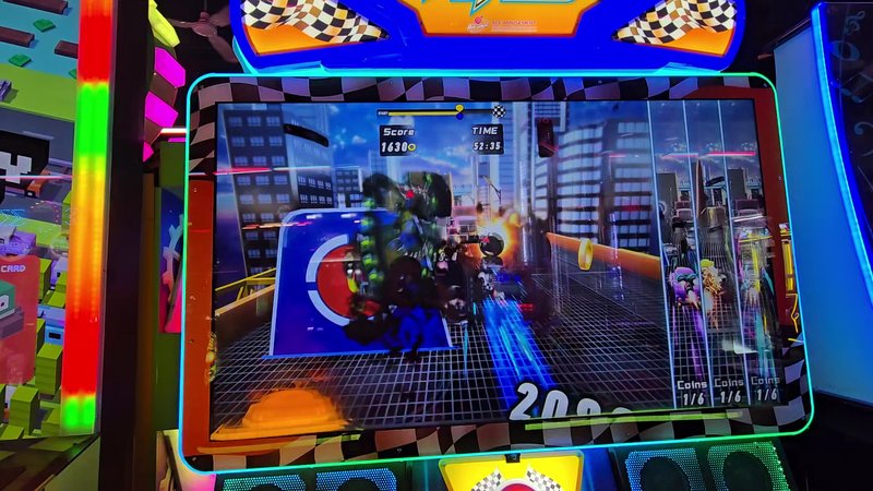 Arcade photo 2