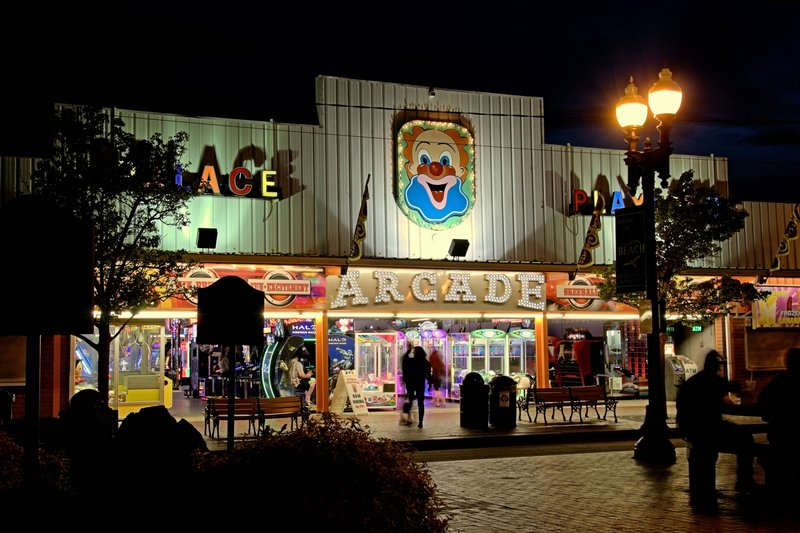 Arcade photo 3