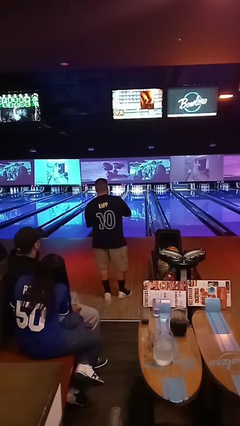 Lucky Strike Pasadena photo 2