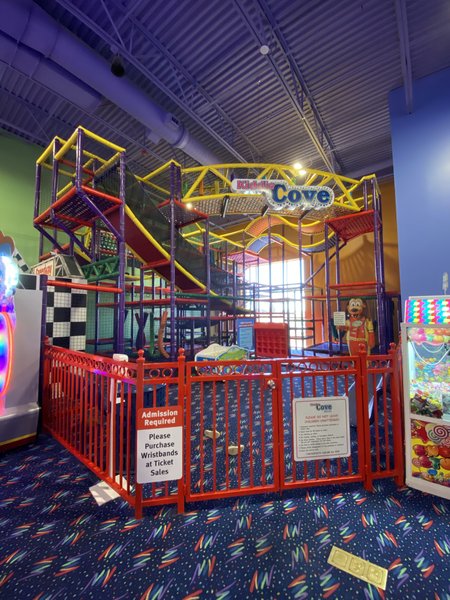 Boondocks Food and Fun - Kaysville photo 4