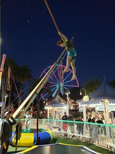 SUPER BUNGEE