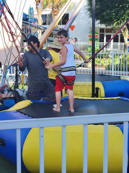 SUPER BUNGEE photo 4