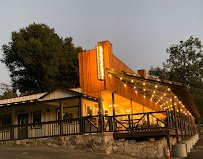 Oak Tree Mountain photo 4