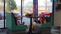 Chuck E. Cheese photo 2