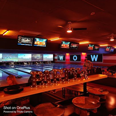 Lucky Strike Overland Park photo 3