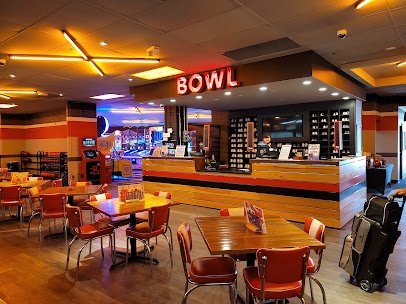 Lucky Strike Overland Park photo 4