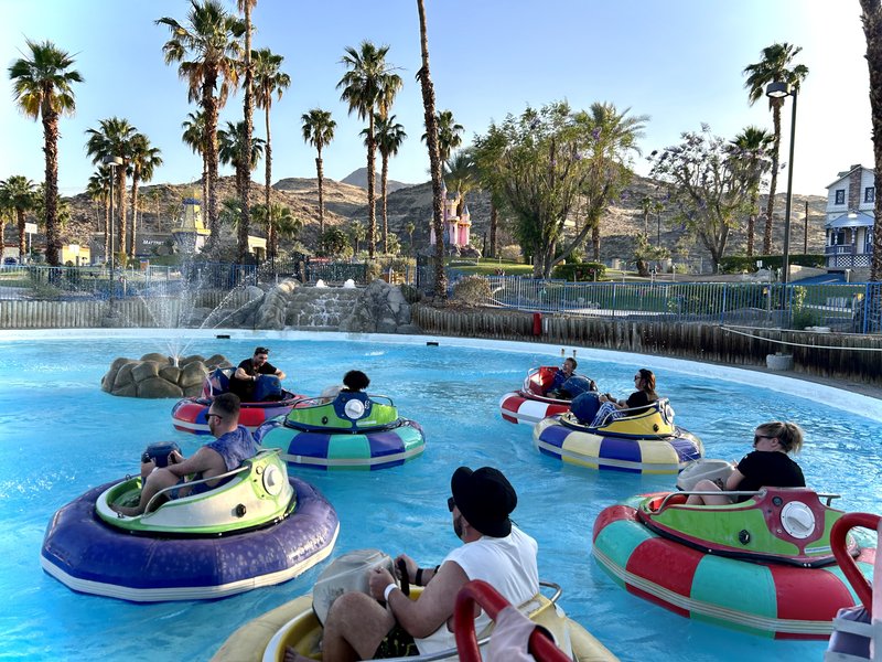 Boomers Palm Springs photo 6