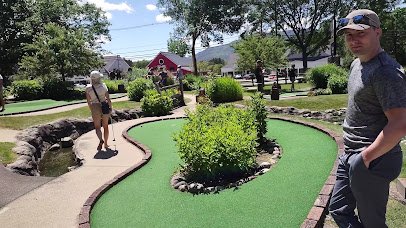 Pirate's Cove Adventure Golf photo 2